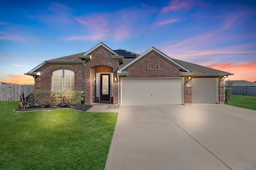 Unit for sale at 9986 Norhill Heights Lane, Brookshire, TX 77423