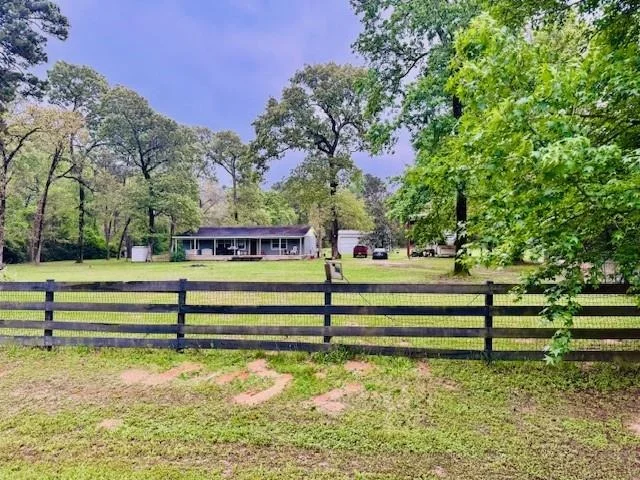 Unit for sale at 183 Hall Drive S, Montgomery, TX 77316