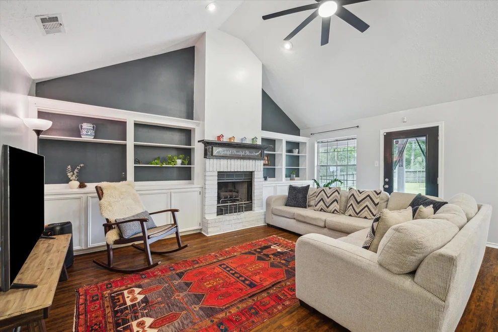 Unit for sale at 2420 Canter Lane, Conroe, TX 77384