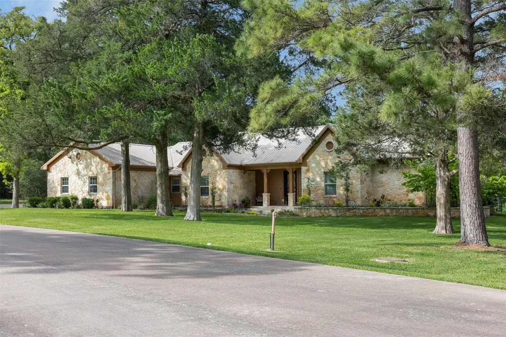 Unit for sale at 404 Saint Andrews Drive, New Ulm, TX 78950