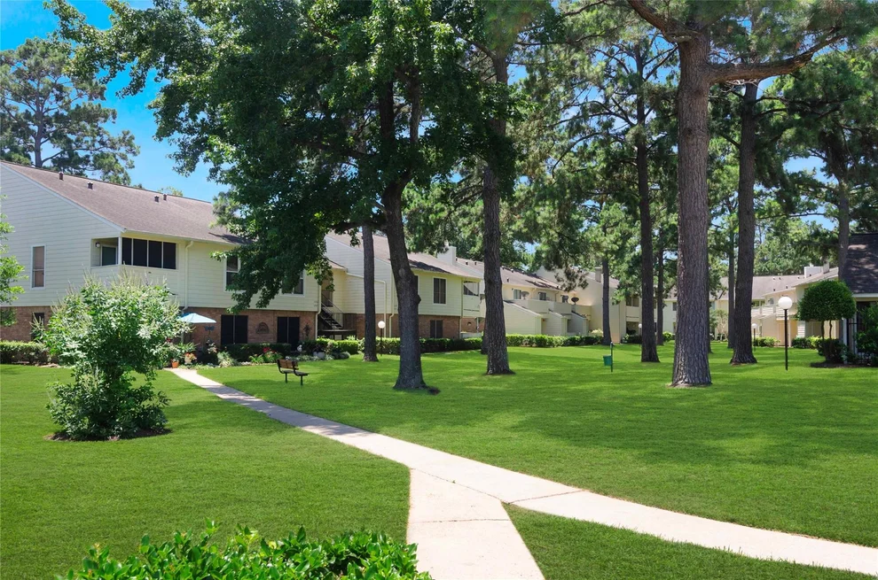 Unit for sale at 14555 Wunderlich Drive, Houston, TX 77069