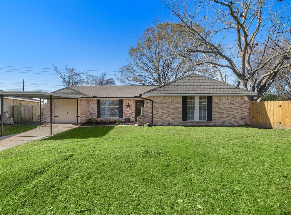 Unit for sale at 1346 Pilot Point Drive, Houston, TX 77038