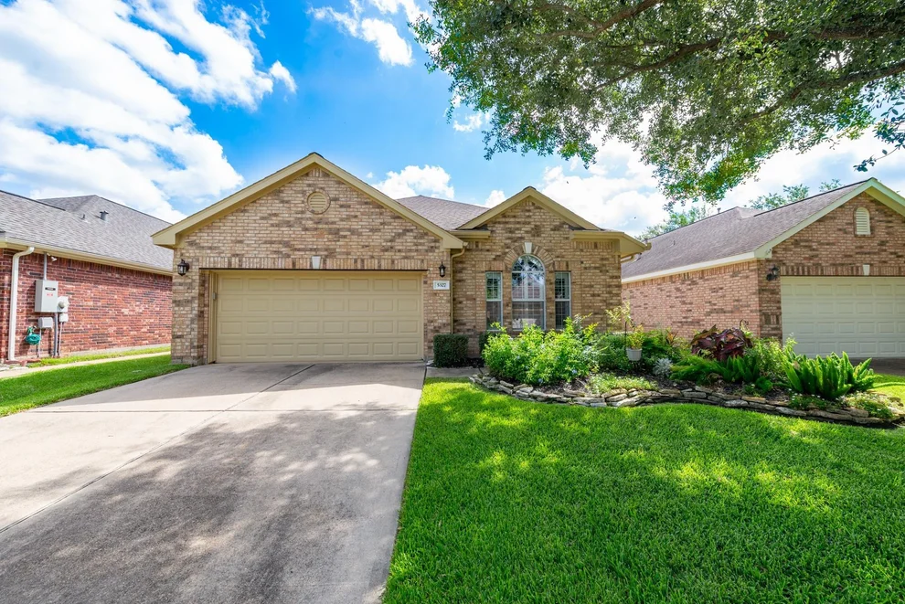 Unit for sale at 5327 Thorngate Court, Katy, TX 77494