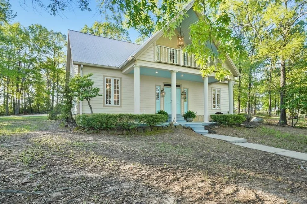 Unit for sale at 245 Shadow Drive, Hemphill, TX 75948
