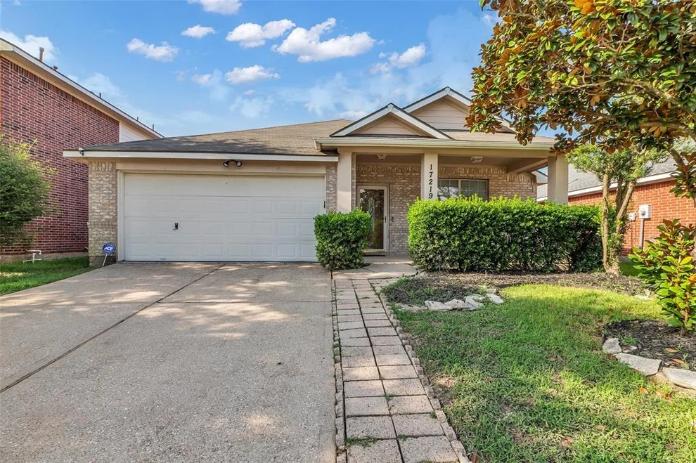 Unit for sale at 17219 Brookhollow Mist Court, Houston, TX 77084