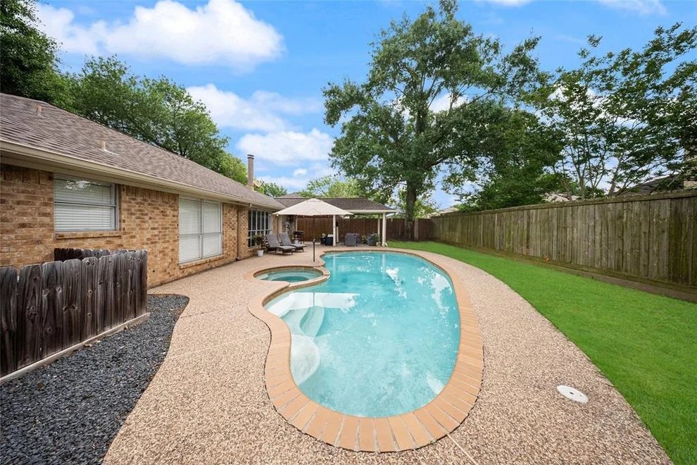 Unit for sale at 5613 Village Park Drive, Katy, TX 77493