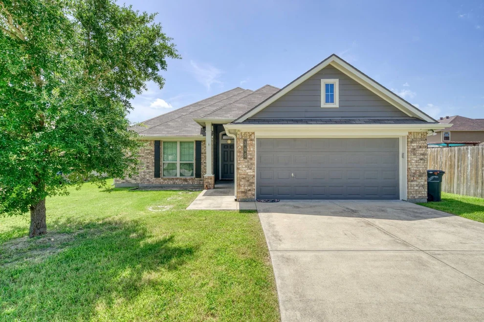 Unit for sale at 305 Triumph, College Station, TX 77845