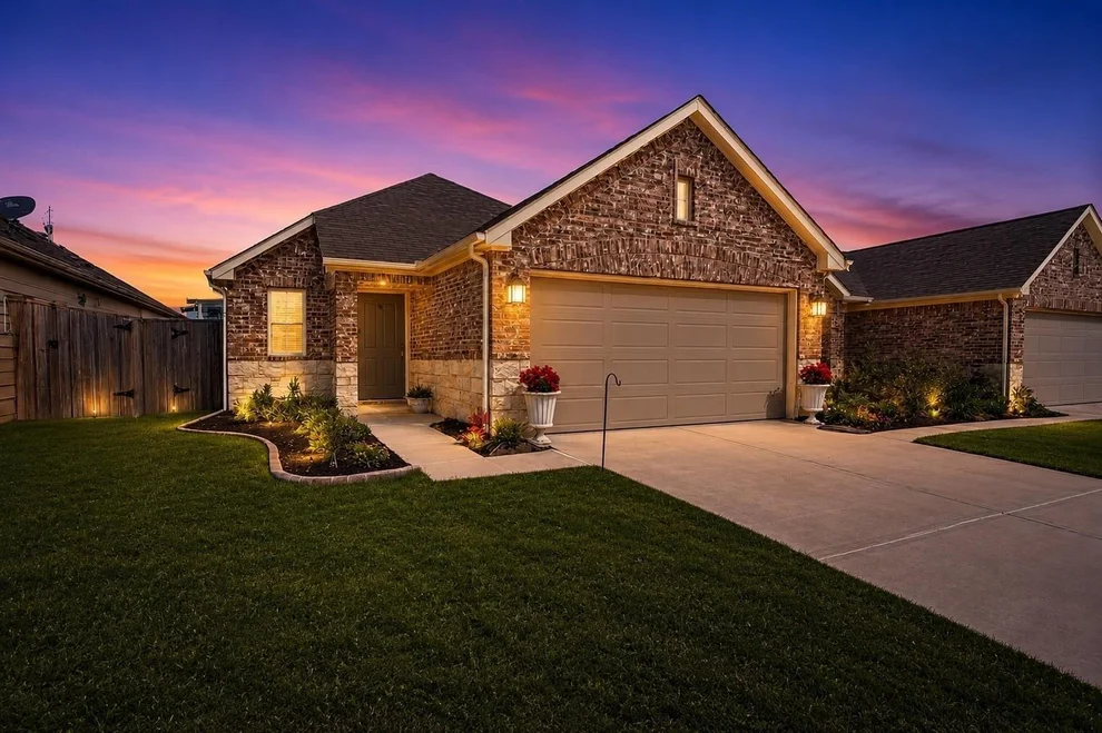 Unit for sale at 228 River Grove Court, Willis, TX 77378