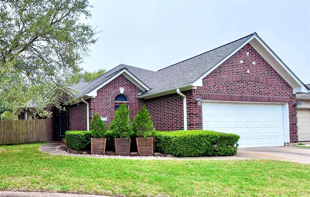 Unit for sale at 1914 Emerald Court, Houston, TX 77094