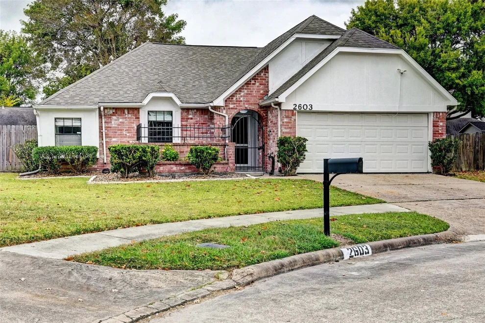 Unit for sale at 2603 Lazy Spring Court, Missouri City, TX 77489