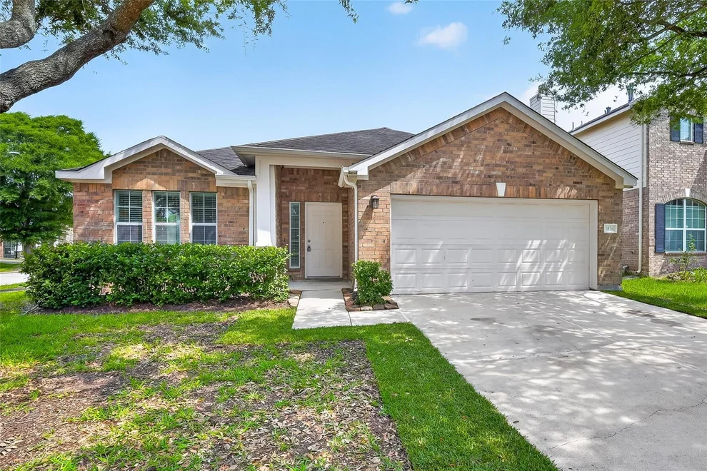 Unit for sale at 1834 Kessler Park Court, Houston, TX 77047