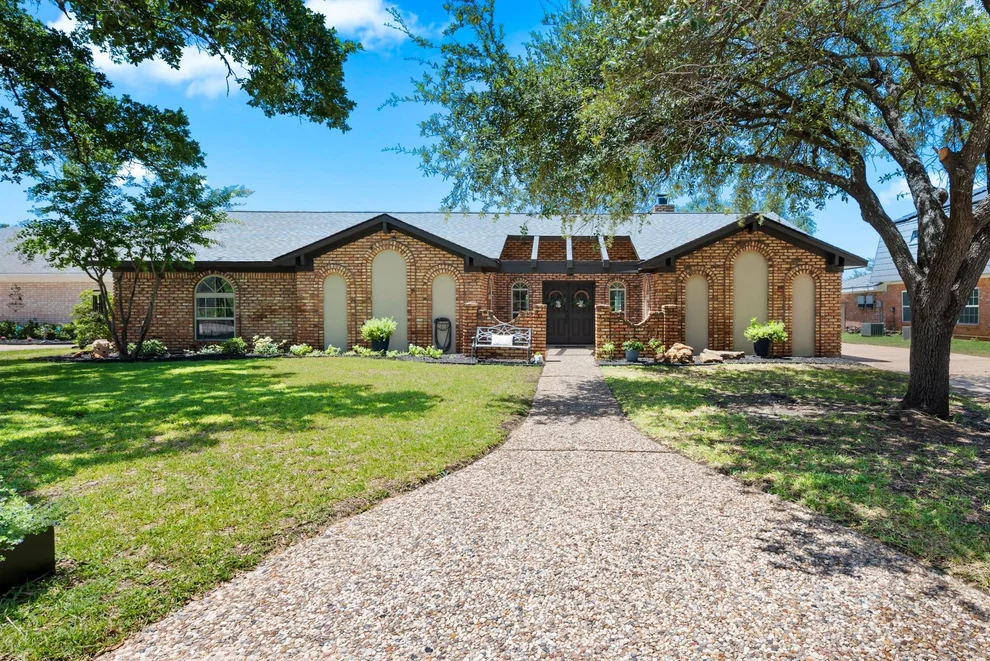 Unit for sale at 2307 Quail Hollow Drive, Bryan, TX 77802