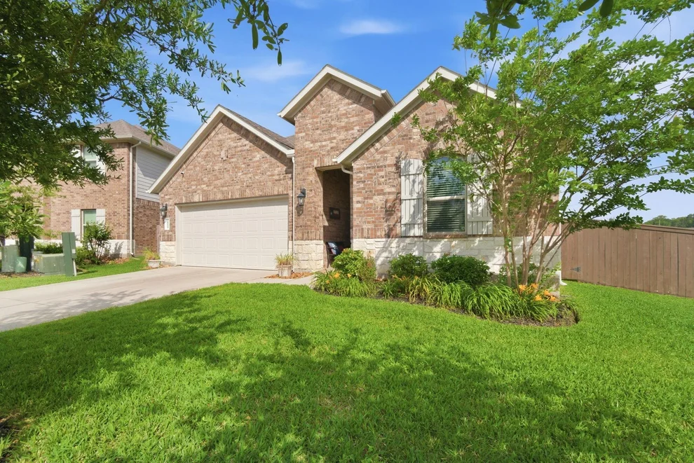 Unit for sale at 20104 Crystal Falls Court, Montgomery, TX 77316