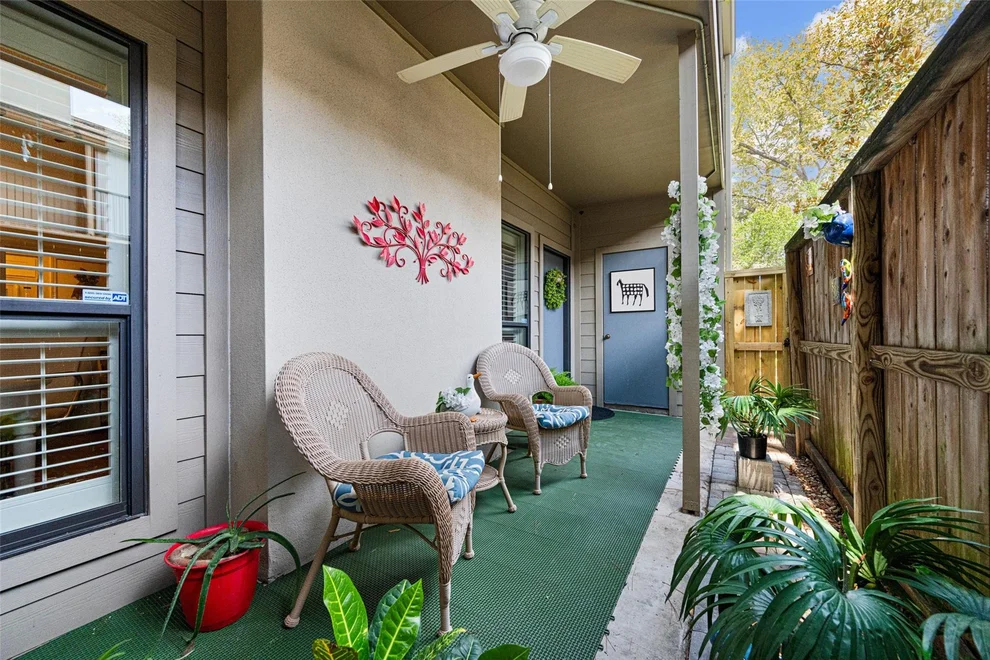 Unit for sale at 1100 Augusta Drive, Houston, TX 77057