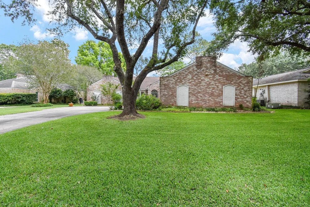 Unit for sale at 3419 Crow Valley Drive, Missouri City, TX 77459