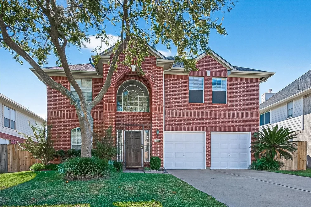 Unit for sale at 13611 Eldridge Springs Way, Houston, TX 77083