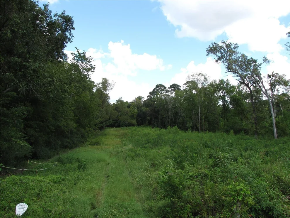 Unit for sale at 16422 Garrett Road, Houston, TX 77044