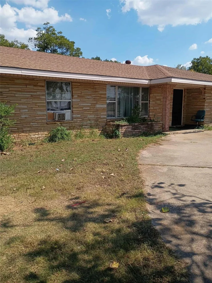 Unit for sale at 3200 Grady Street, Forest Hill, TX 76119