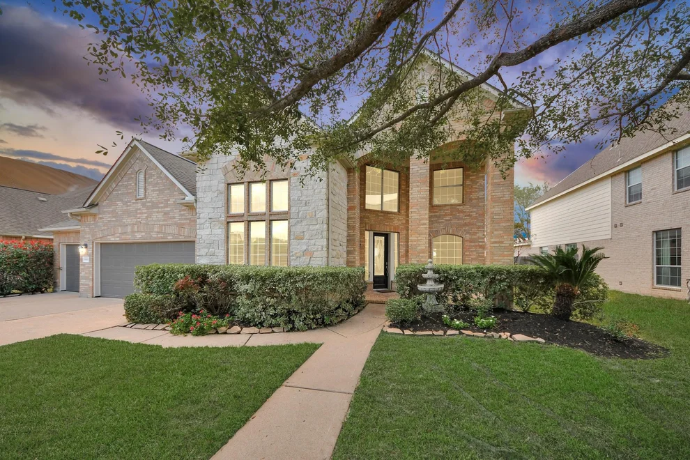 Unit for sale at 11003 Leigh Woods Drive, Cypress, TX 77433