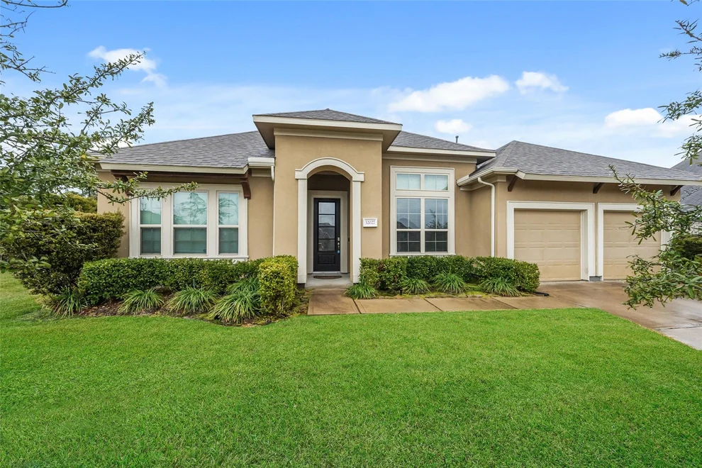 Unit for sale at 32027 Autumn Orchard Lane, Conroe, TX 77385