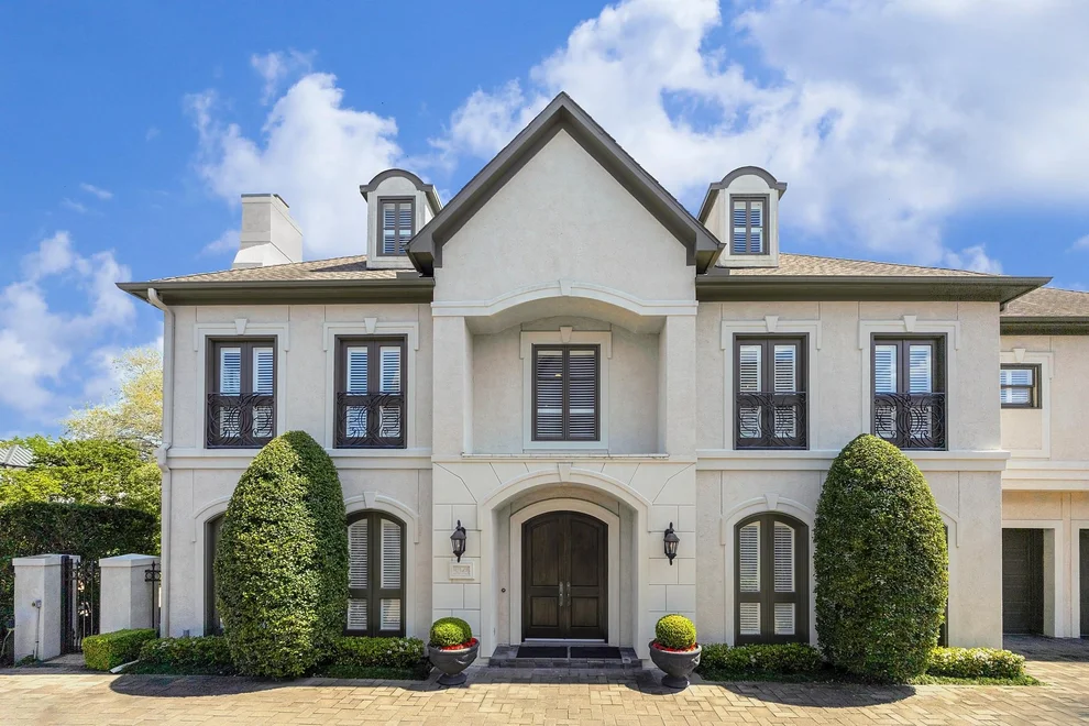 Unit for sale at 5043 Tangle Lane, Houston, TX 77056