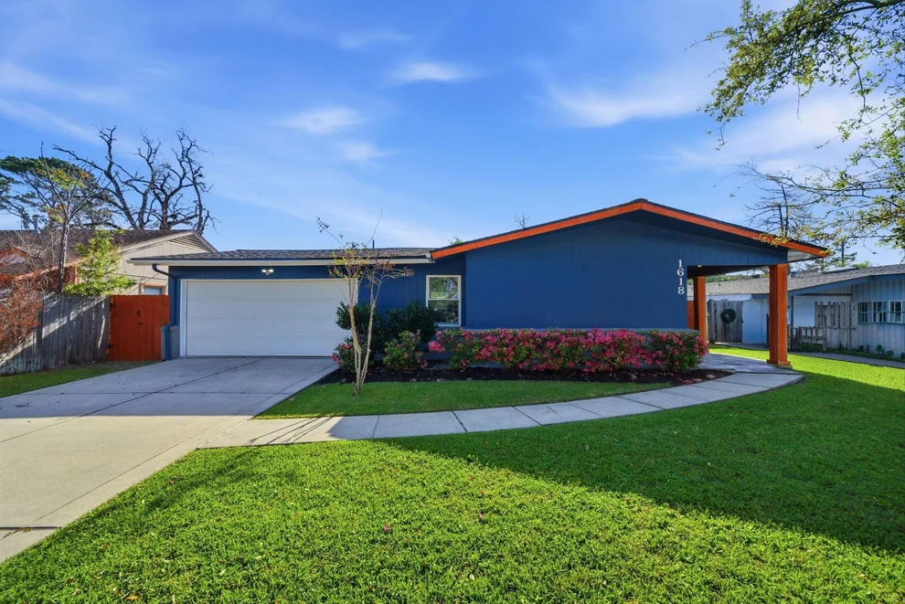 Unit for sale at 1618 Antoine Drive, Houston, TX 77055