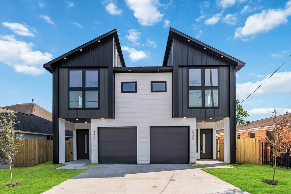 Unit for sale at 3920 Aledo Street, Houston, TX 77051