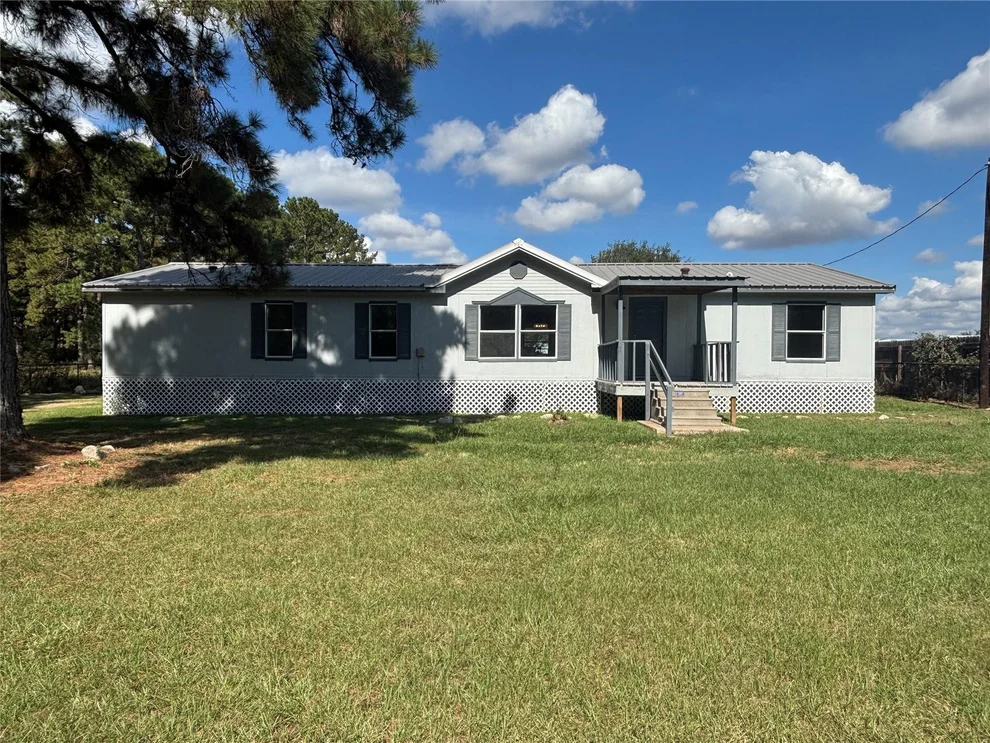 Unit for sale at 1046 Goodson Loop, Pinehurst, TX 77362