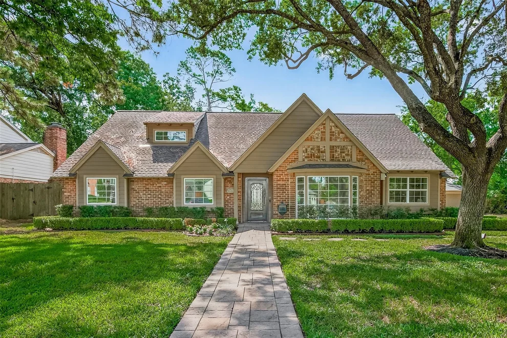 Unit for sale at 602 Durley Drive, Houston, TX 77079