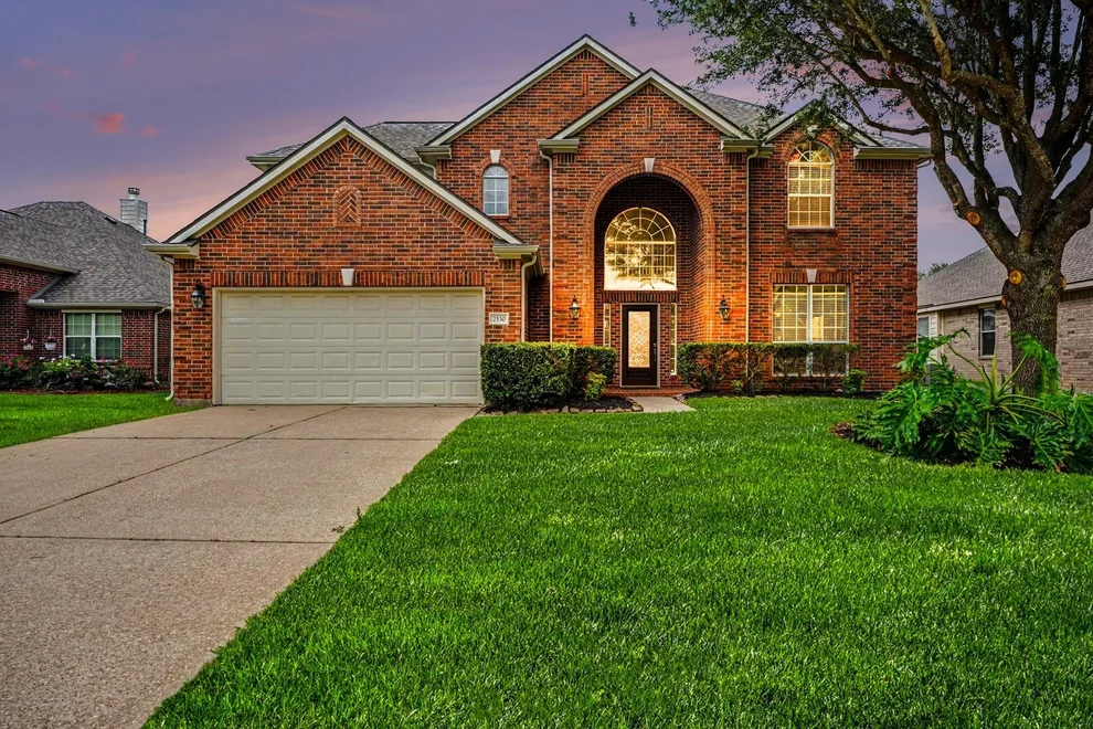 Unit for sale at 2530 Mango Court, League City, TX 77573