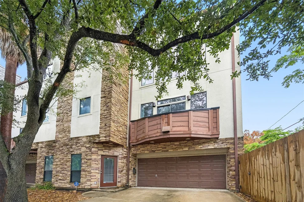 Unit for sale at 3717 Stanford Street, Houston, TX 77006