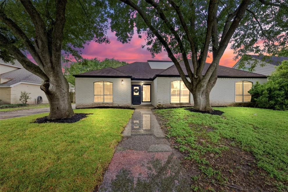 Unit for sale at 7110 Rancheria Drive, Houston, TX 77083