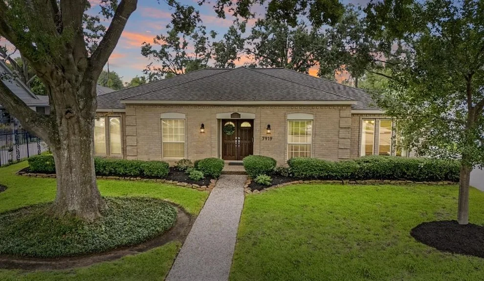 Unit for sale at 7919 Windswept Lane, Houston, TX 77063