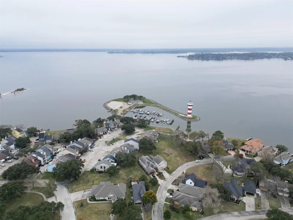 Unit for sale at 1429 Bowsprit Point, Willis, TX 77318