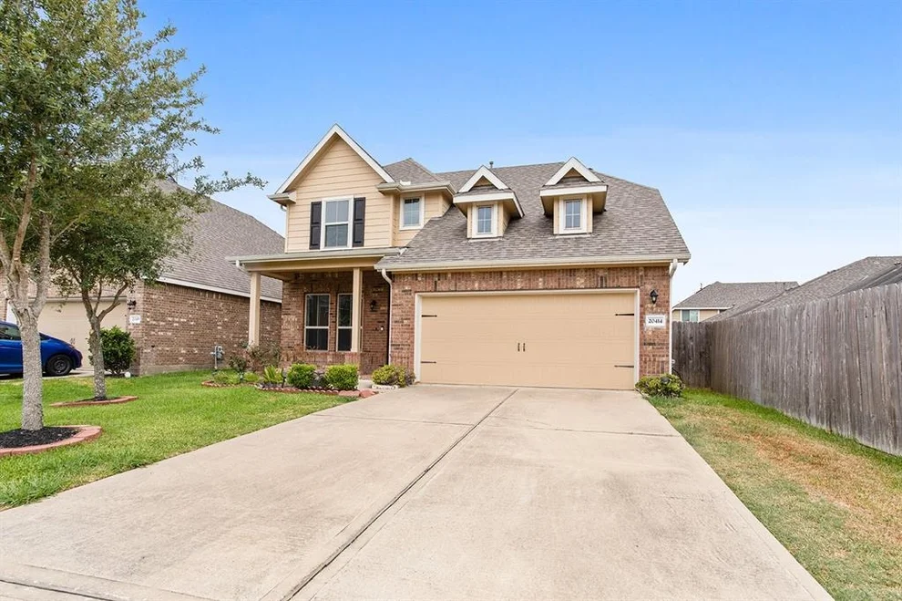 Unit for sale at 20414 Stonebridge Terrace Drive, Richmond, TX 77407