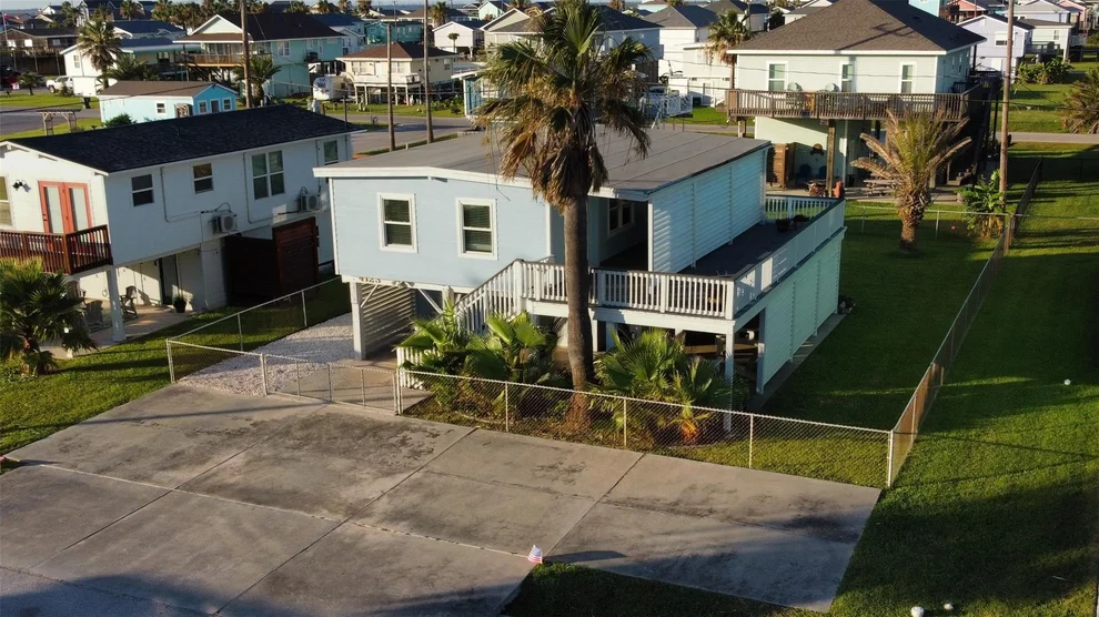 Unit for sale at 4123 Liberty Drive, Galveston, TX 77554