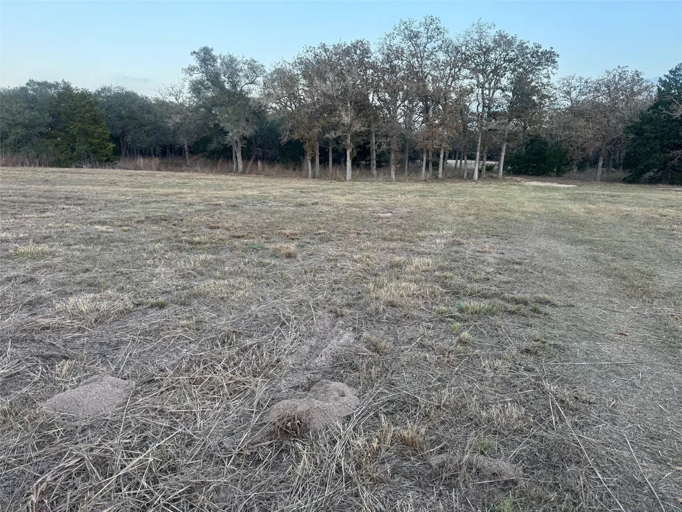 Unit for sale at 6515 County Road 15, Hallettsville, TX 77964