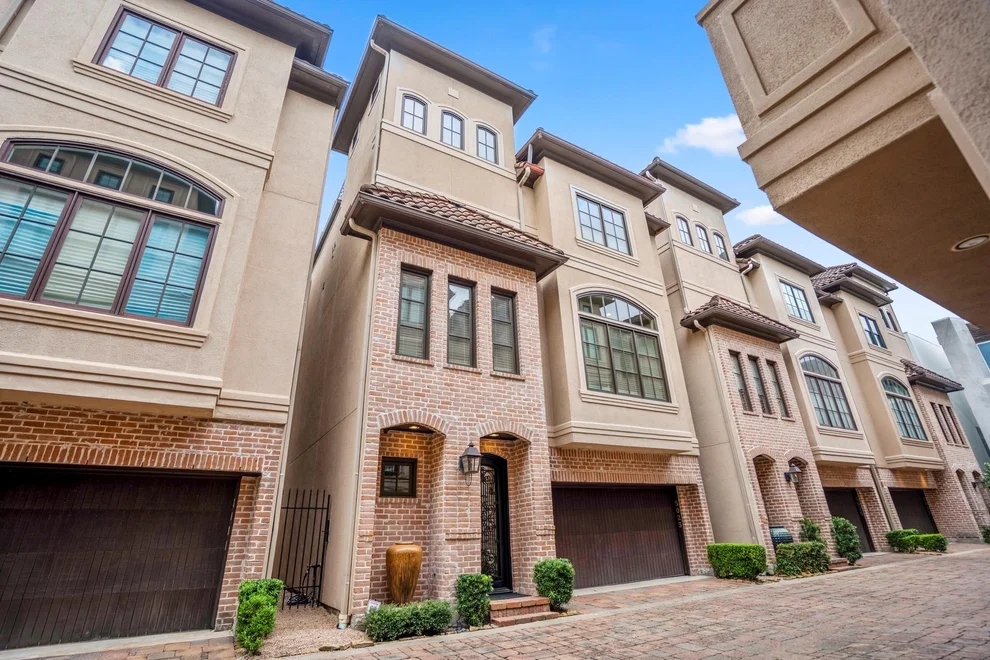 Unit for sale at 5023 La Branch Street, Houston, TX 77004