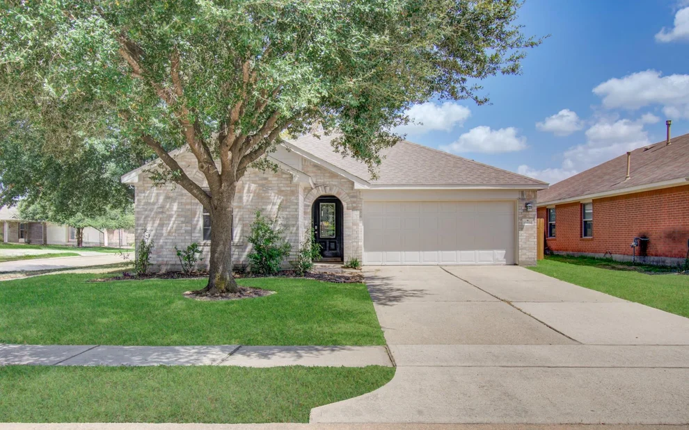 Unit for sale at 10434 Early Square Court, Houston, TX 77070