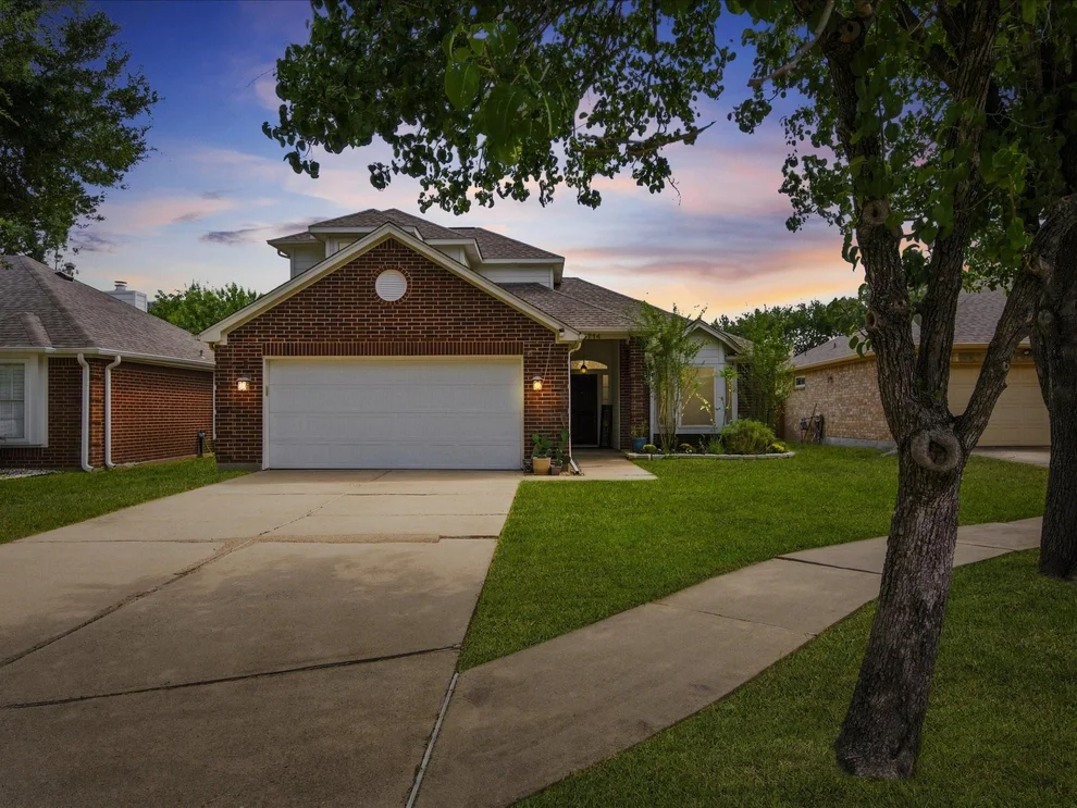 Unit for sale at 6714 Hertford Park Drive, Houston, TX 77084