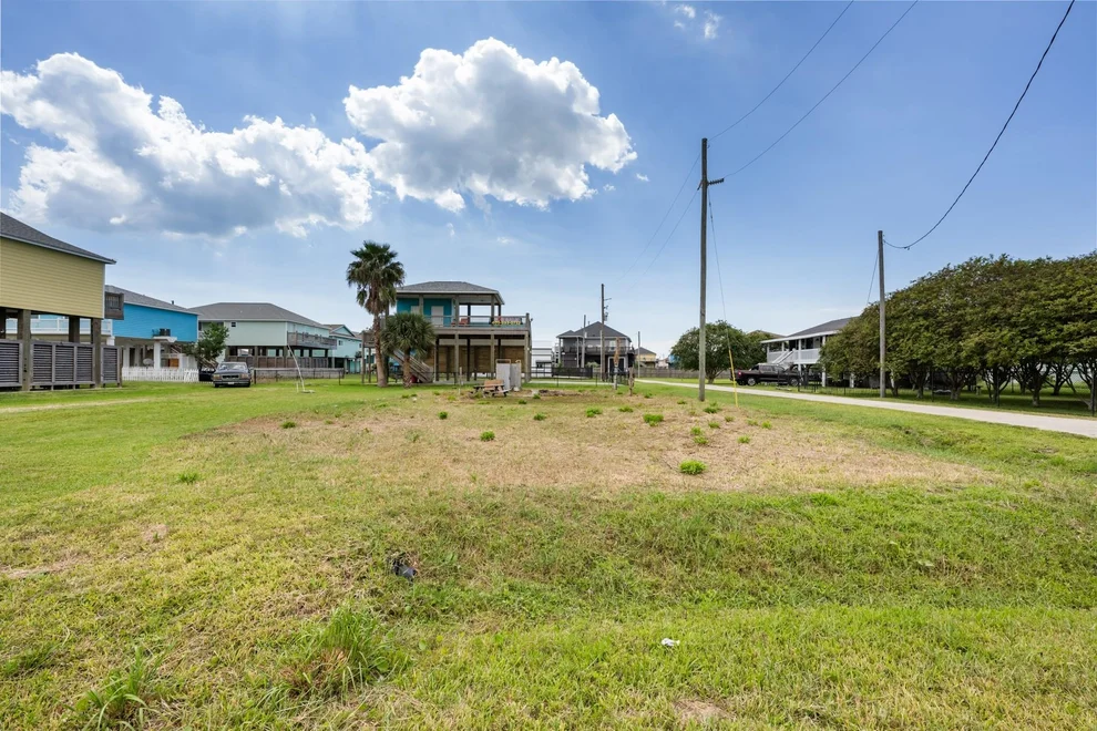 Unit for sale at 965 Alberdie Drive, Port Bolivar, TX 77650