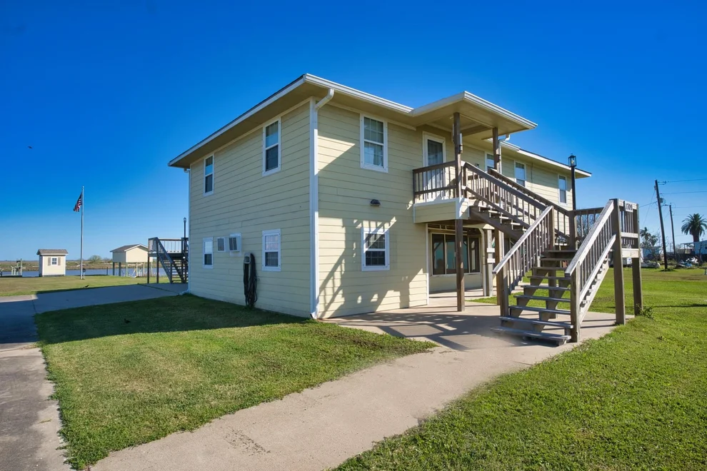 Unit for sale at 1709 County Road 441d, Brazoria, TX 77422
