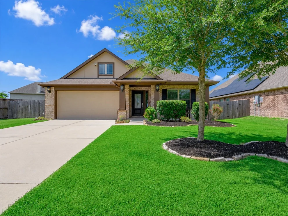 Unit for sale at 7622 Adobe Canyon Lane, Richmond, TX 77469