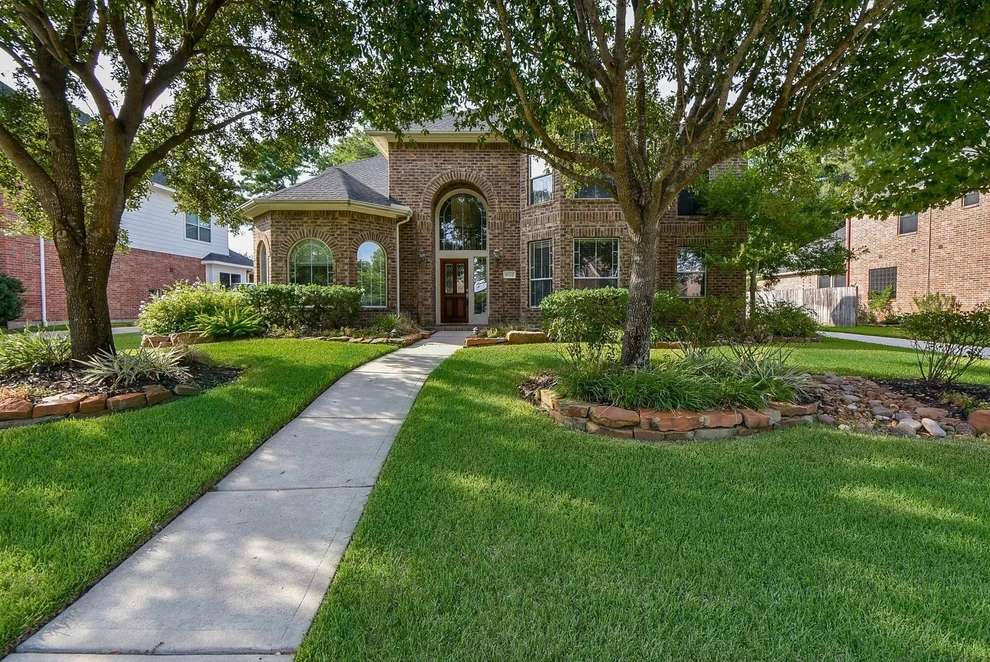 Unit for sale at 9722 Blue Cruls Way, Spring, TX 77379