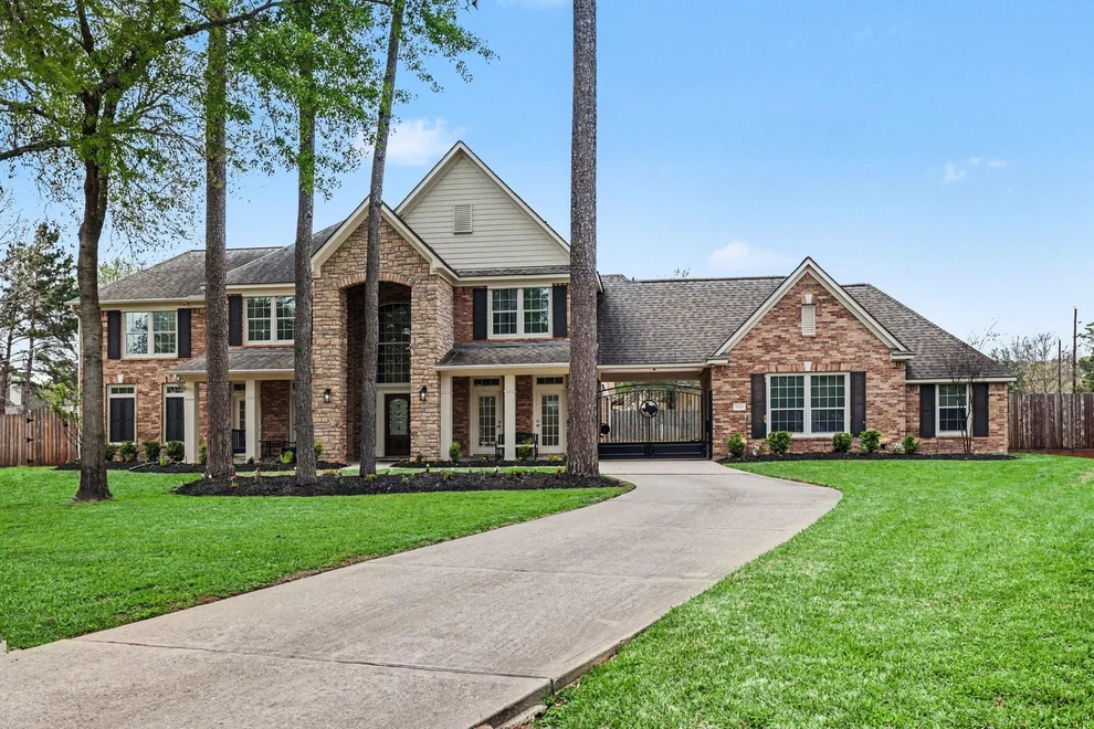 Unit for sale at 29619 Orchard Grove Drive, Tomball, TX 77377