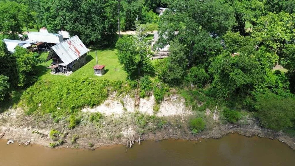 Unit for sale at 500 Warnock Glade Road, Woodville, TX 75979