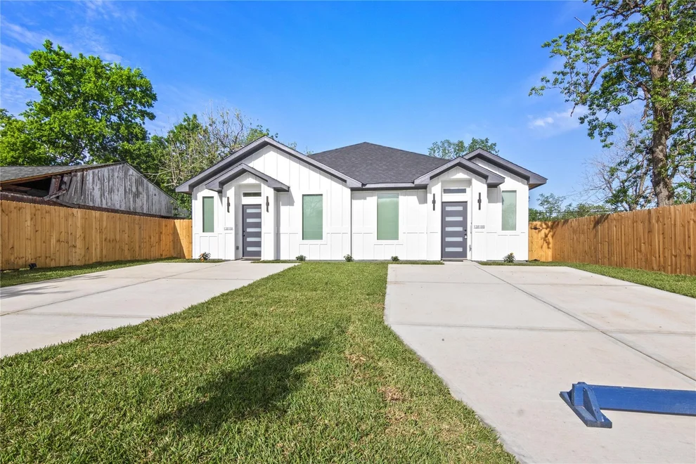 Unit for sale at 13818 White Heather Drive, Houston, TX 77045