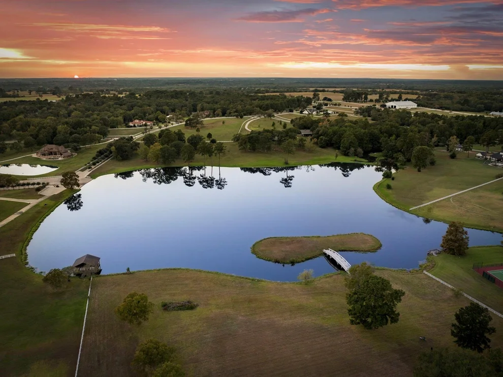 Unit for sale at 2250 Spring Branch Road, Montgomery, TX 77316