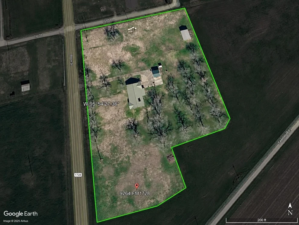 Unit for sale at 9264 Fm 1728, Pledger, TX 77420