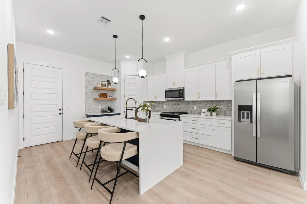 Unit for sale at 7128 Avenue Q, Houston, TX 77011